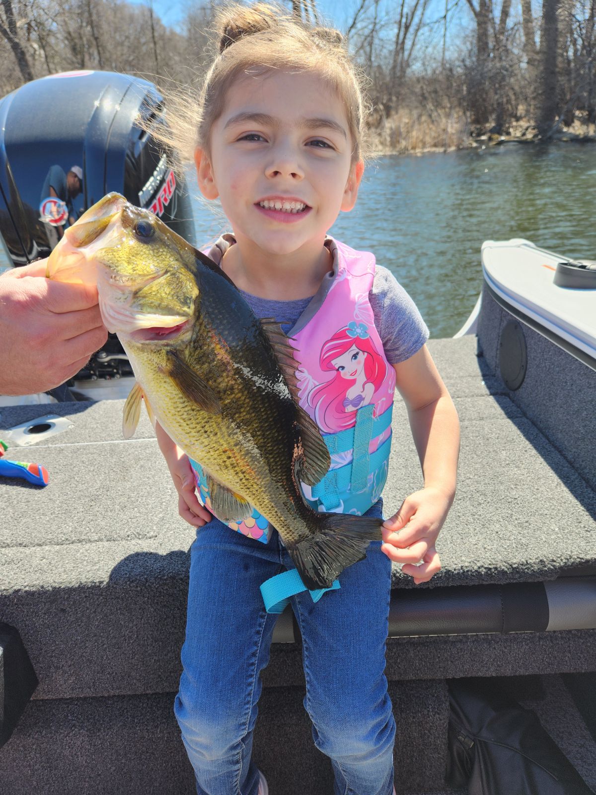 Vanessa Jueneman - Fishing Hall of Fame of Minnesota